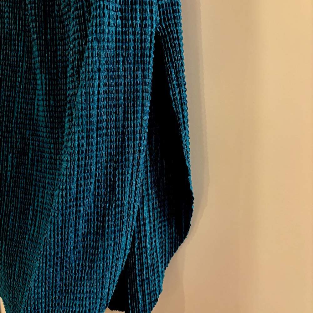 Sabina Musáyev skirt
